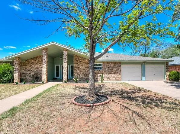 3846 Driftwood Dr, San Angelo, TX 76904