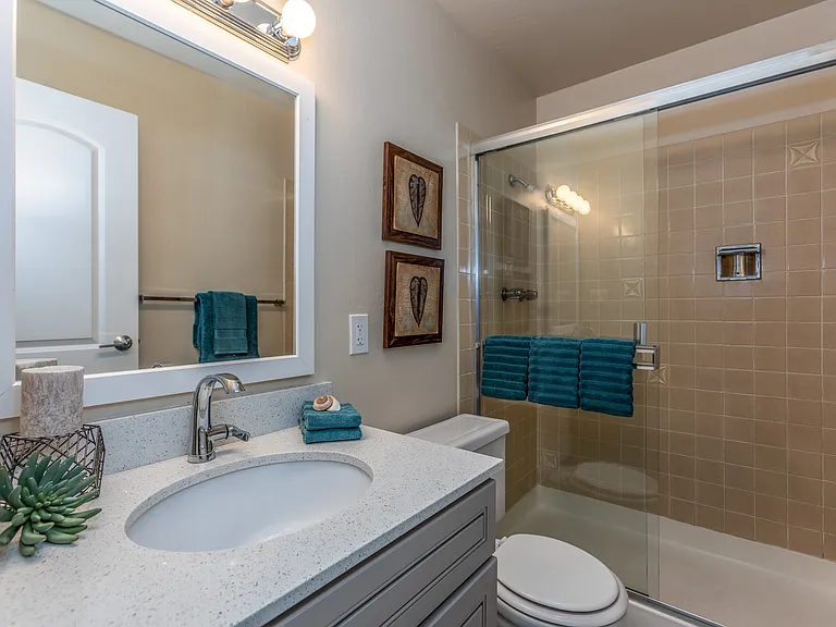 Quail Hill Apartments — Photo 33