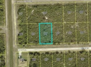 3008 72nd St W, Lehigh Acres, FL 33971