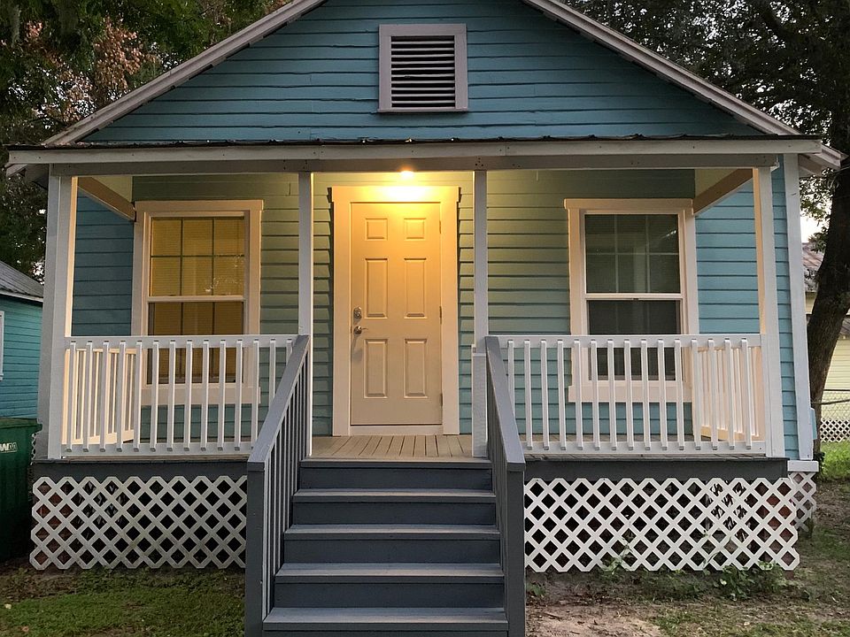 1st image of 236 W Carolina Ave