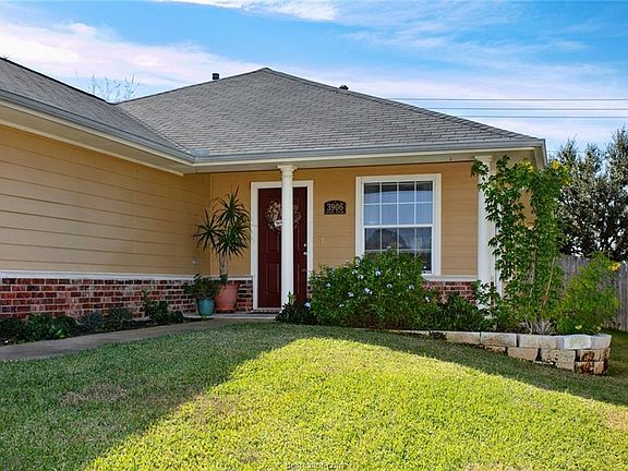 3rd image of 3906 Tranquil Path Dr