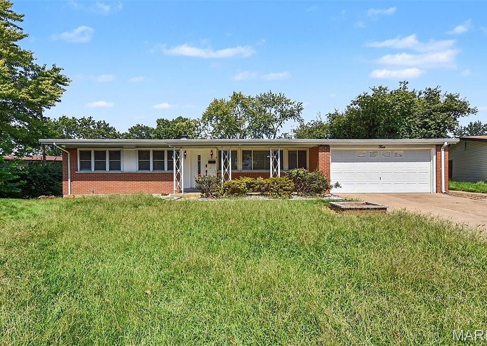 1st image of 4 Colt Cir