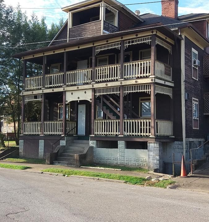 1st image of 409 Monongalia St APT C