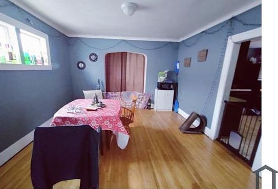 5th image of 2680 Burlingame St