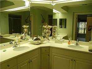 3rd image of 8681 Piazza Del Lago Cir Unit 104