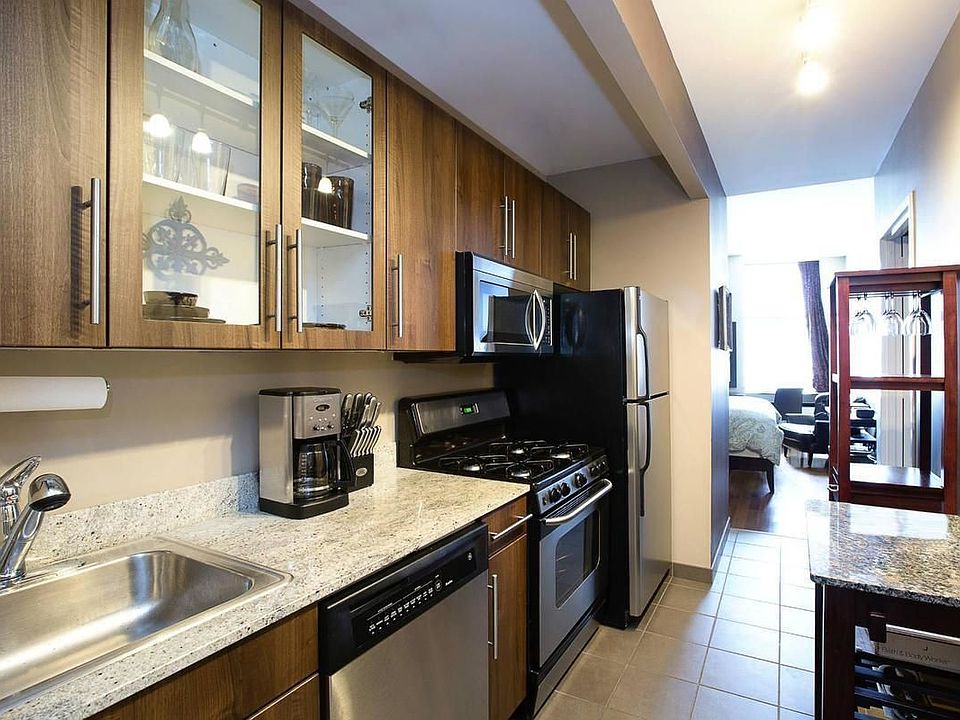 1st image of 82 Beaver St APT 803