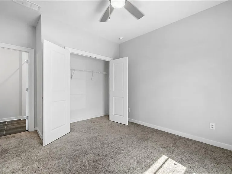 552 Ember Ln NW — Photo 36