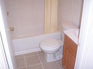 1366 N Chesapeake Rd, Camden, NJ 08104