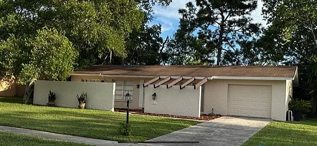 9815 Bayside Ct