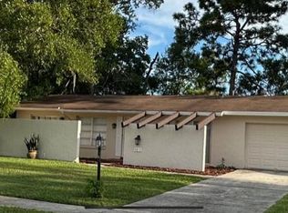 9815 Bayside Ct, Spring Hill, FL 34608