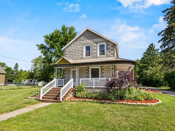417 Madison St, Oconto, WI 54153