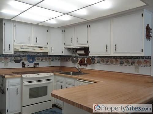 4th image of 900 Twinbrook Ct