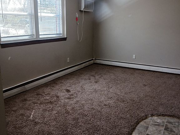 3rd image of 918 Desoto St #1