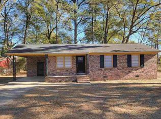 412 Newport Dr, Florence, SC 29506