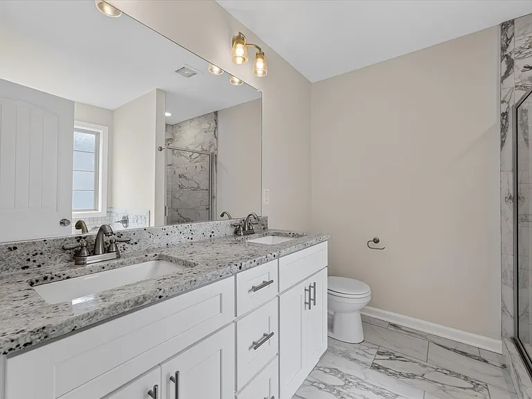 513 Wingfield Ct — Photo 25