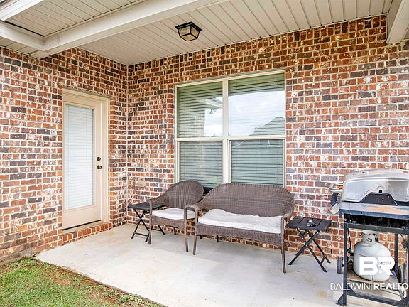 5th image of 21115 Cabernet Ln