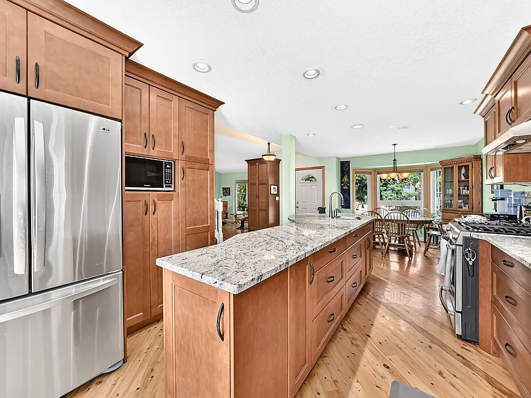 80 McKerrell Close SE — Photo 11