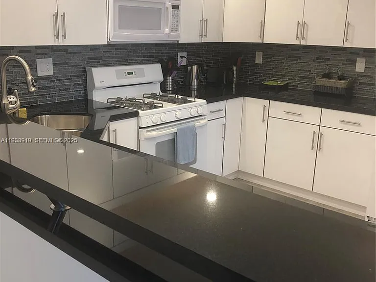 2030 S Ocean Dr #1826 — Photo 23