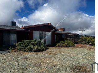 800 W Avenue S14, Palmdale, CA 93551