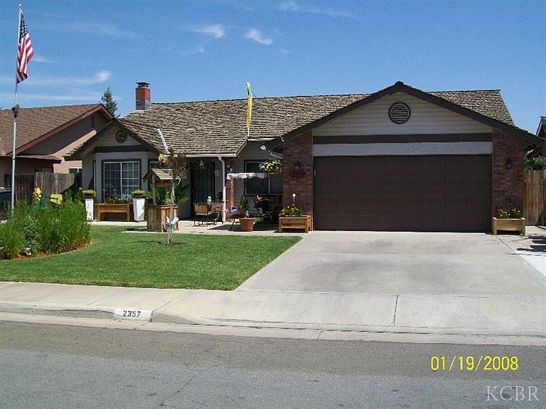 1st image of 2357 Fernwood Dr