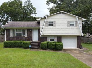 1605 Kathy Ln, Fultondale, AL 35068