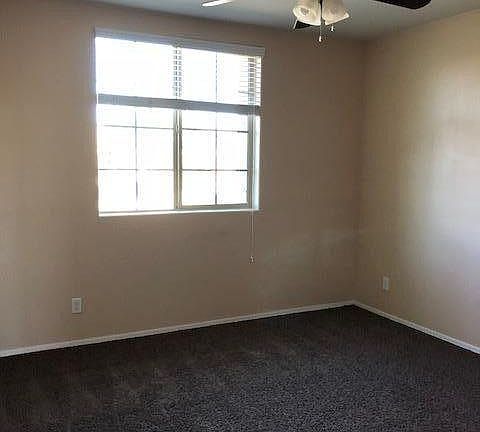 3rd image of 8671 N 179th Dr