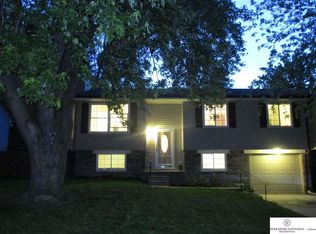 6362 S 136th St, Omaha, NE 68137