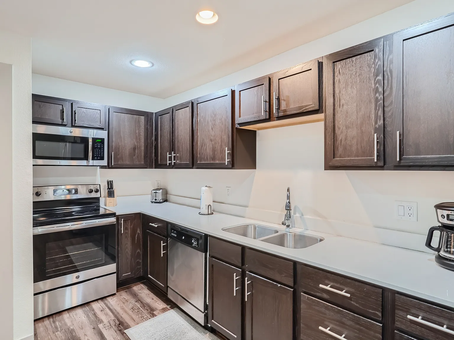 1 bed, 850 sqft, $4,000 — Photo 4