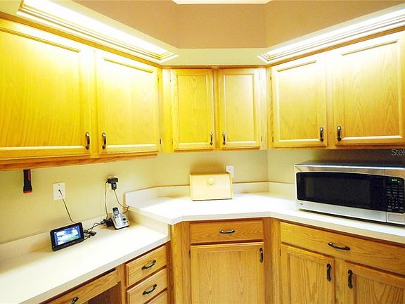 5th image of 4024 Eagles Nest Dr