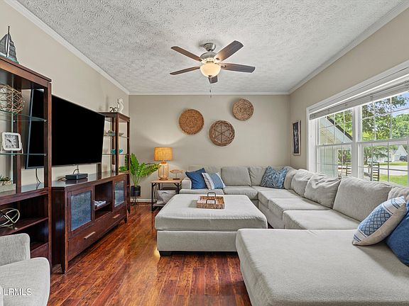 4th image of 9 Lucerne Avenue