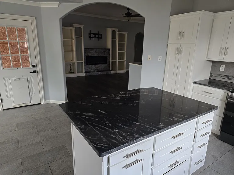 5906 Valencia Ave — Photo 6