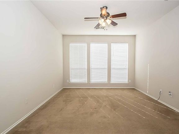 5th image of 12813 Dorset Dr