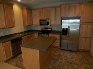 2429 121st Cir NE UNIT J, Blaine, MN 55449