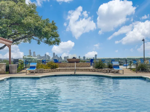 Cliffs at Barton Creek