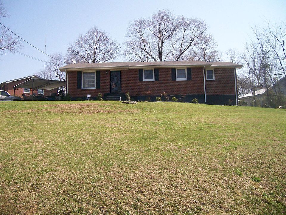 Great lot up on hill (old pic)