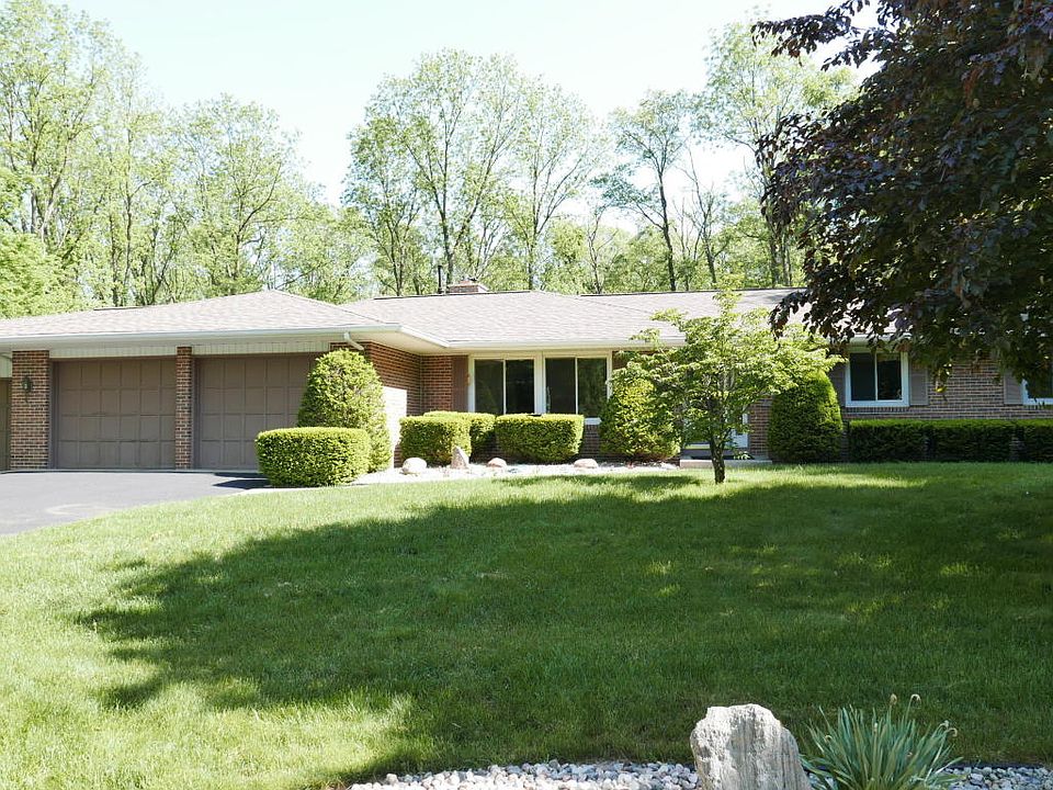 1st image of 22734 Sunset Dr