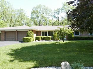 22734 Sunset Dr, Kalamazoo, MI 49009