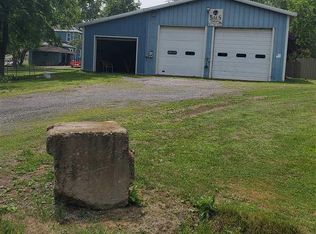 51 Pine St, Catskill, NY 12414