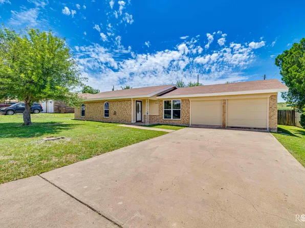 3025 Catalina Dr, San Angelo, TX 76901
