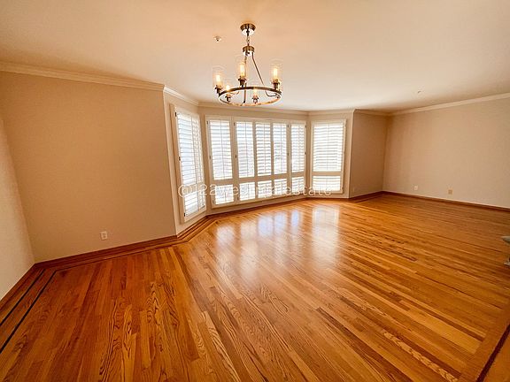 4th image of 783 La Playa St #3