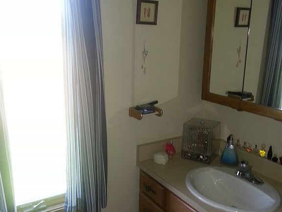 4th image of 207D Tanglewood Dr