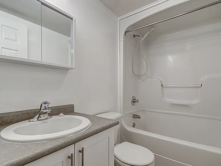 320 Emms Dr — Photo 11