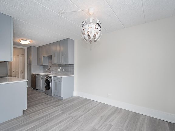 5th image of 637 E Woodland Park APT 701