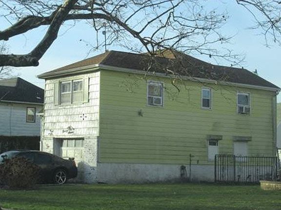 5th image of 97 Hausch Blvd