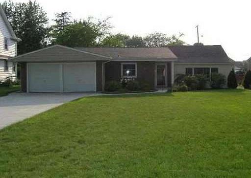 1st image of 26803 Elm St