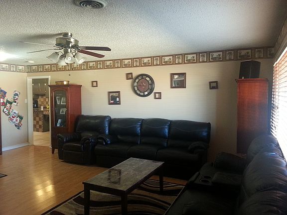 2nd image of 3307 Mariana Ave