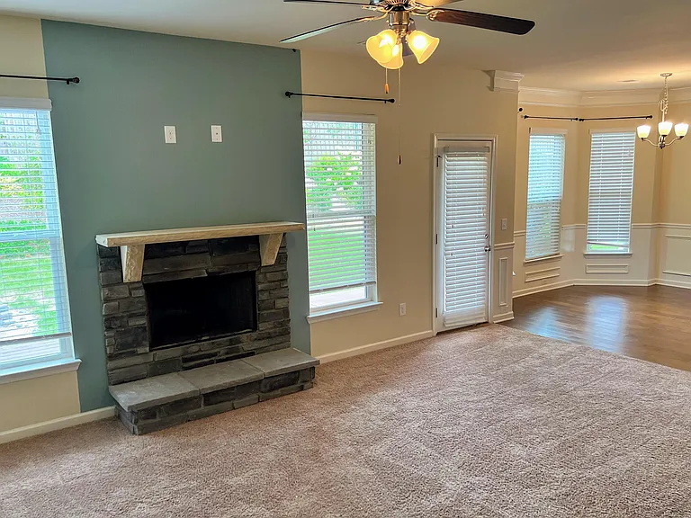 5022 Vine Ln — Photo 8