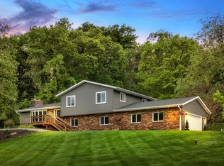 N5949 Park Dr, Onalaska, WI 54650