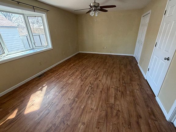 3rd image of 501 S College Ave