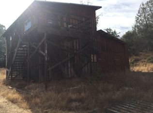 19815 Peppermint Falls Rd, Jamestown, CA 95327